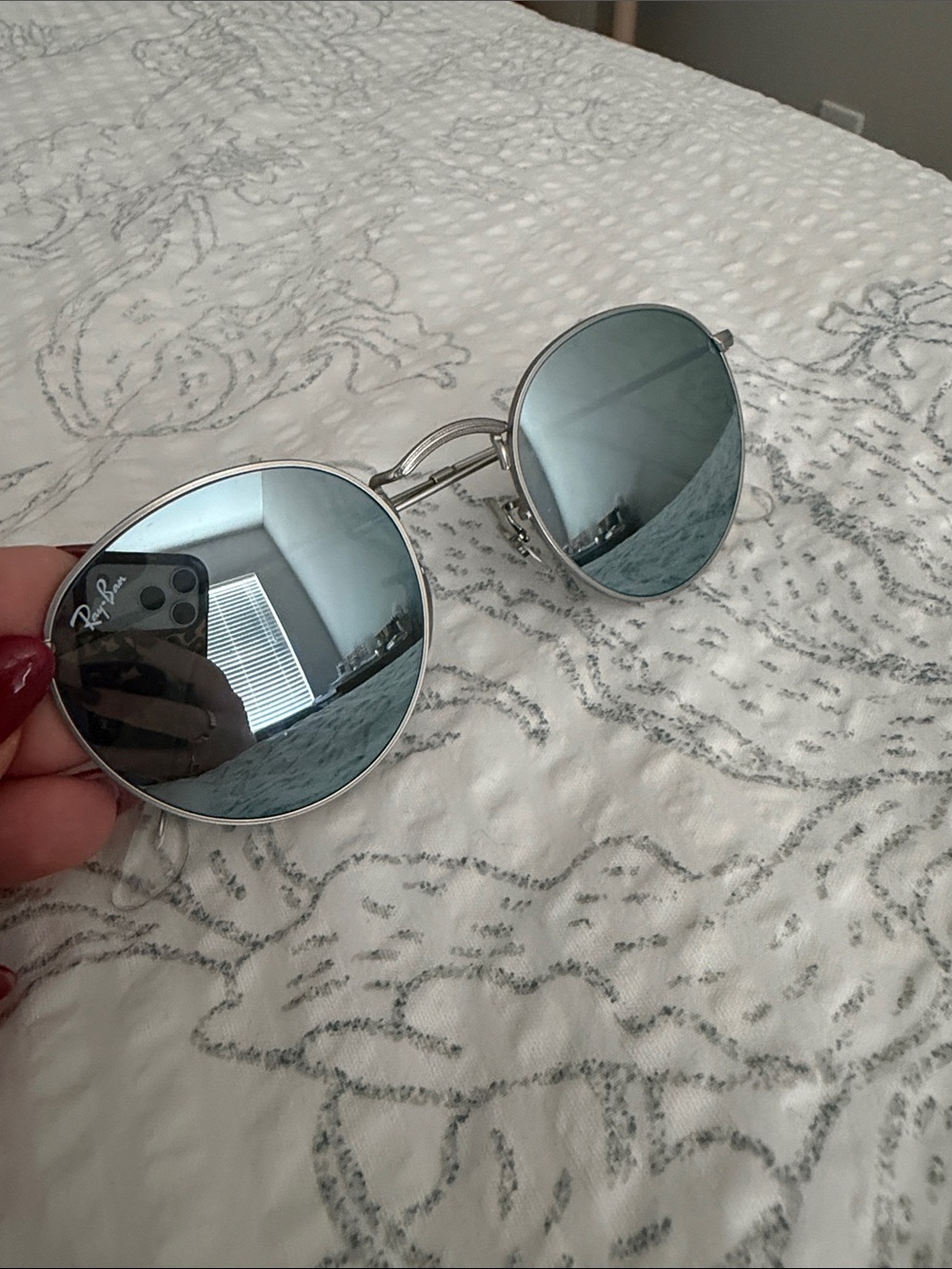 Ray-Ban 3447 Round Sunglasses Silver Flash